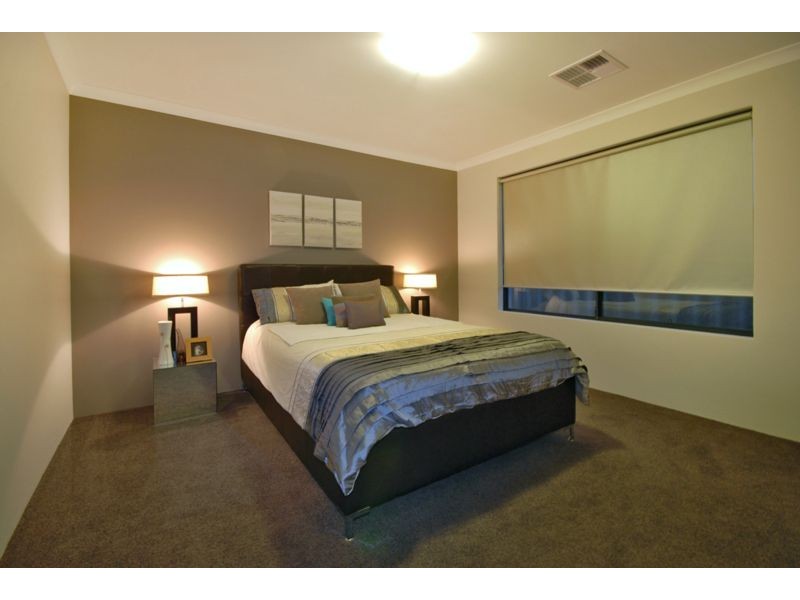 122 Ashley Road, Tapping WA 6065