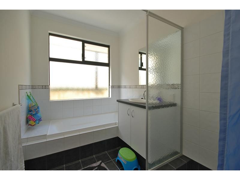 11 Salishan Street, Clarkson WA 6030