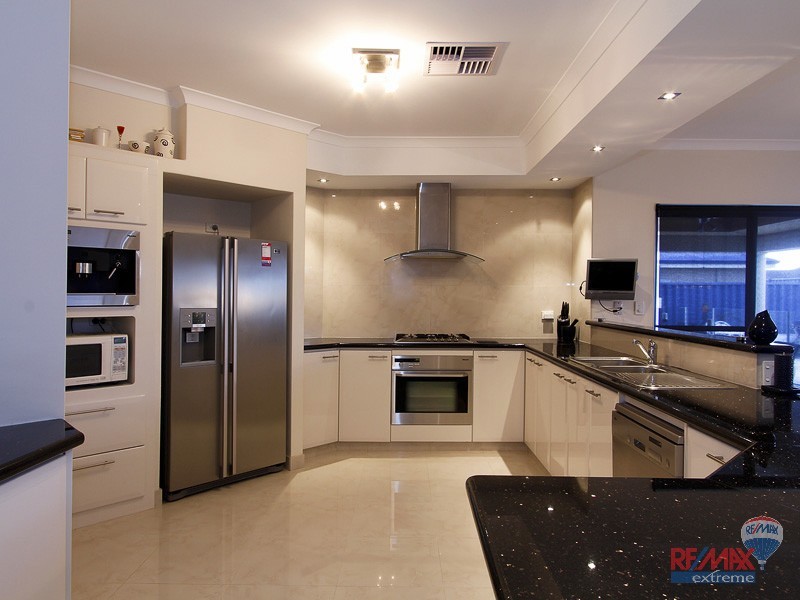 158 Delgado Parade, Iluka WA 6028