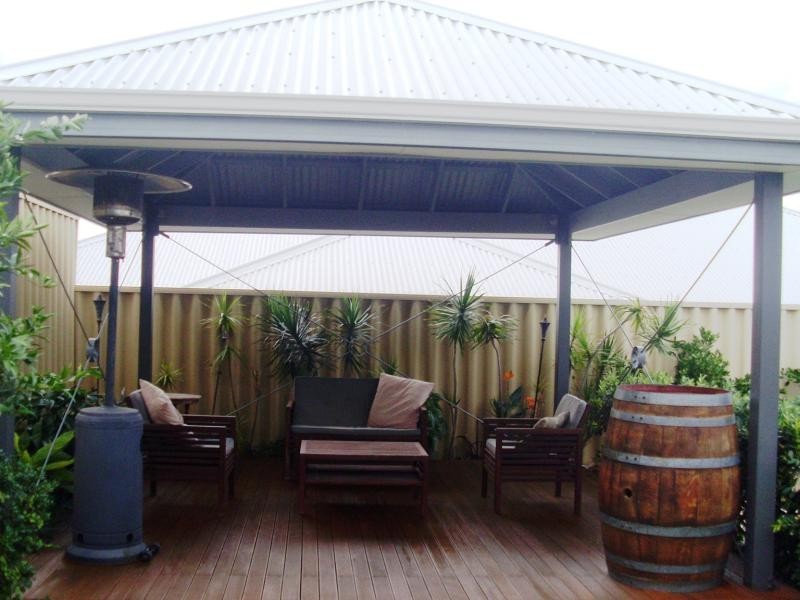 14 Pendleton Cres, Butler WA 6036