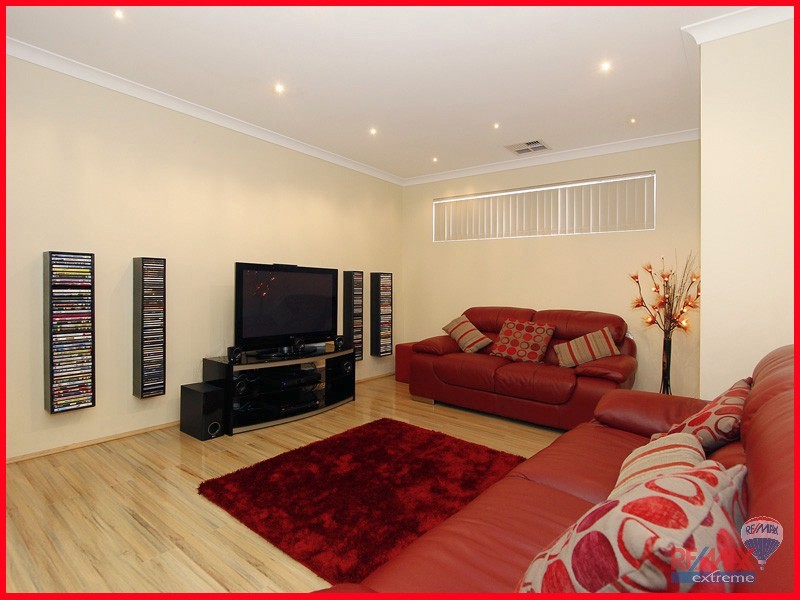 6 Stringybark Way, Yanchep WA 6035