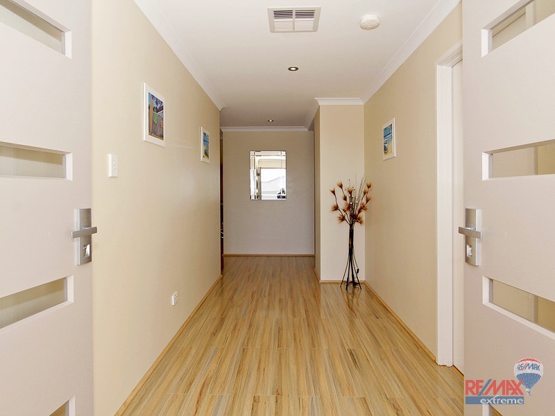 6 Stringybark Way, Yanchep WA 6035