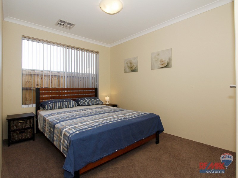 6 Stringybark Way, Yanchep WA 6035