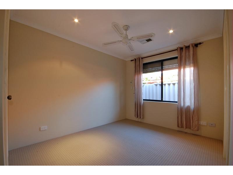 8 Faranda Close, Hocking WA 6065