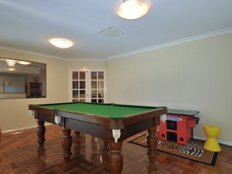 25 Welstead Way, Hocking WA 6065