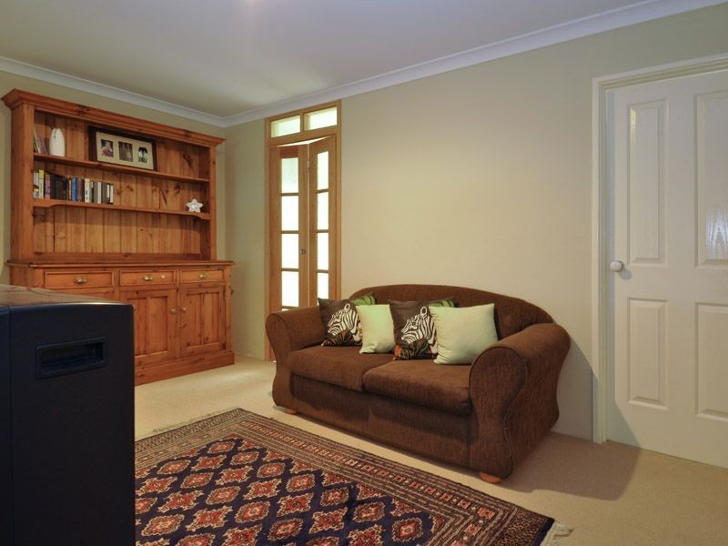 25 Welstead Way, Hocking WA 6065