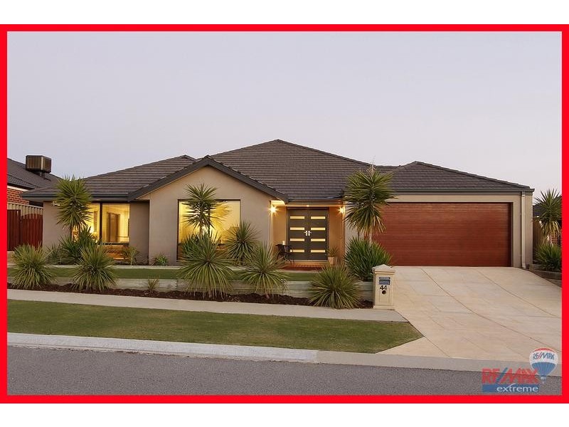 44 Barmouth Loop, Butler WA 6036