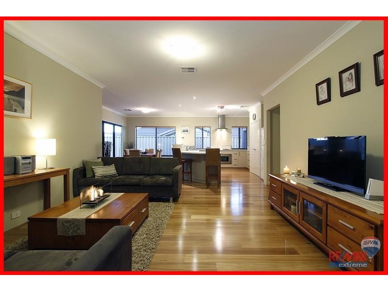 44 Barmouth Loop, Butler WA 6036