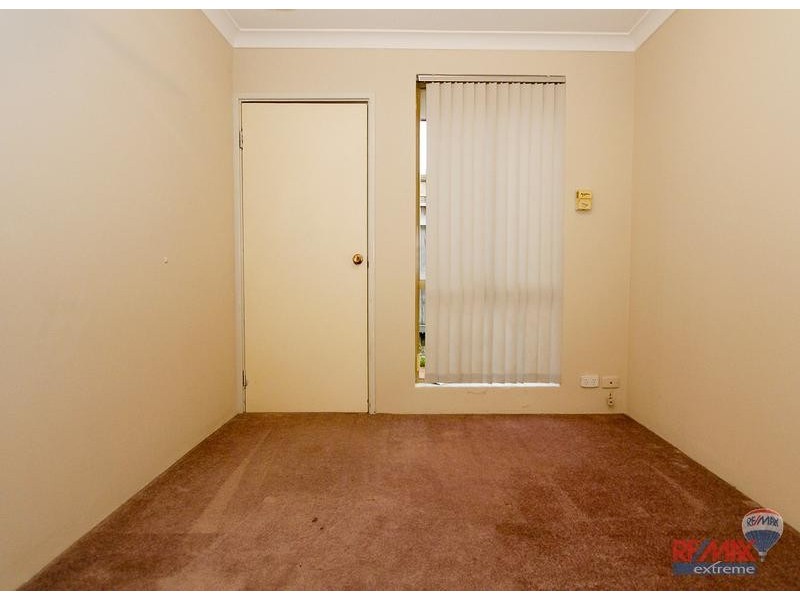 10 Cherry Hills Crescent, Connolly WA 6027