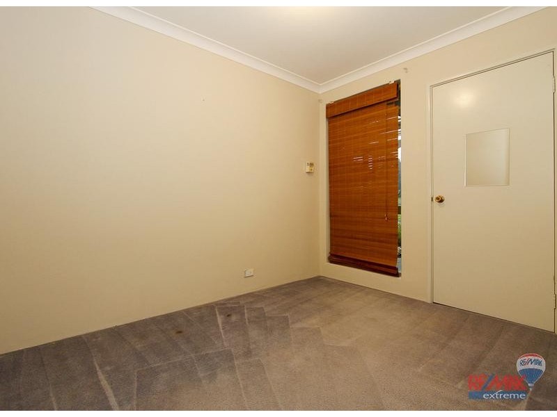 10 Cherry Hills Crescent, Connolly WA 6027