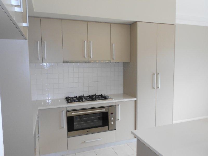 4 Navarre Way, Butler WA 6036