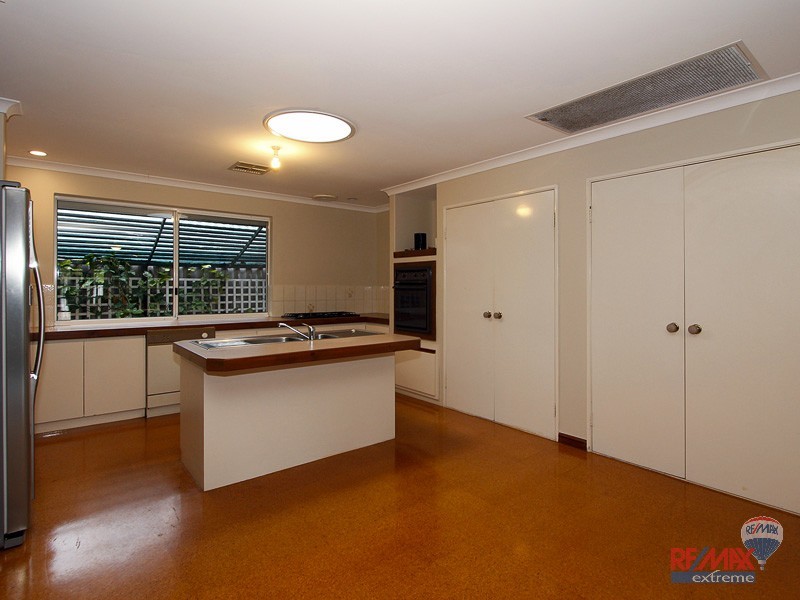 6 Prespa Court, Joondalup WA 6027