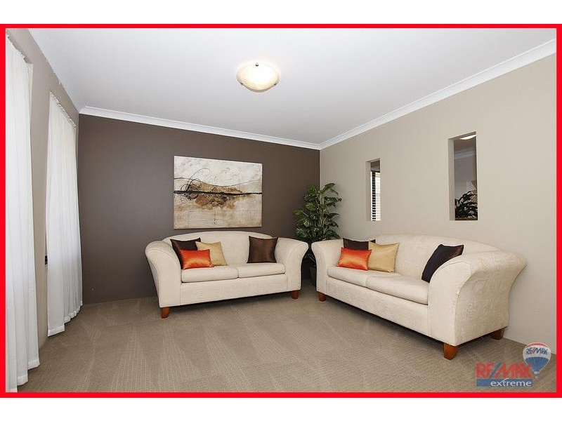 33 Tollesbury Avenue, Butler WA 6036