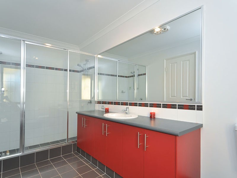 7 Havana Vista, Hocking WA 6065