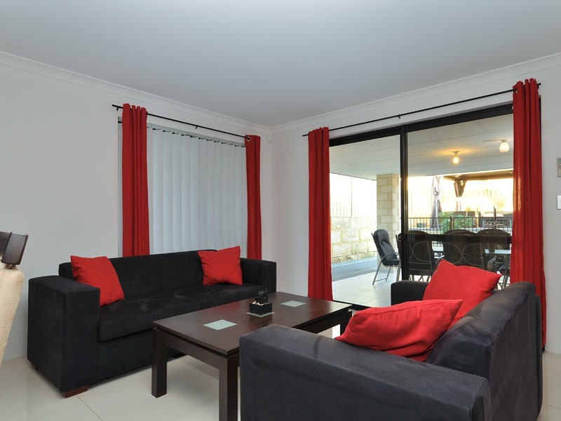 7 Havana Vista, Hocking WA 6065