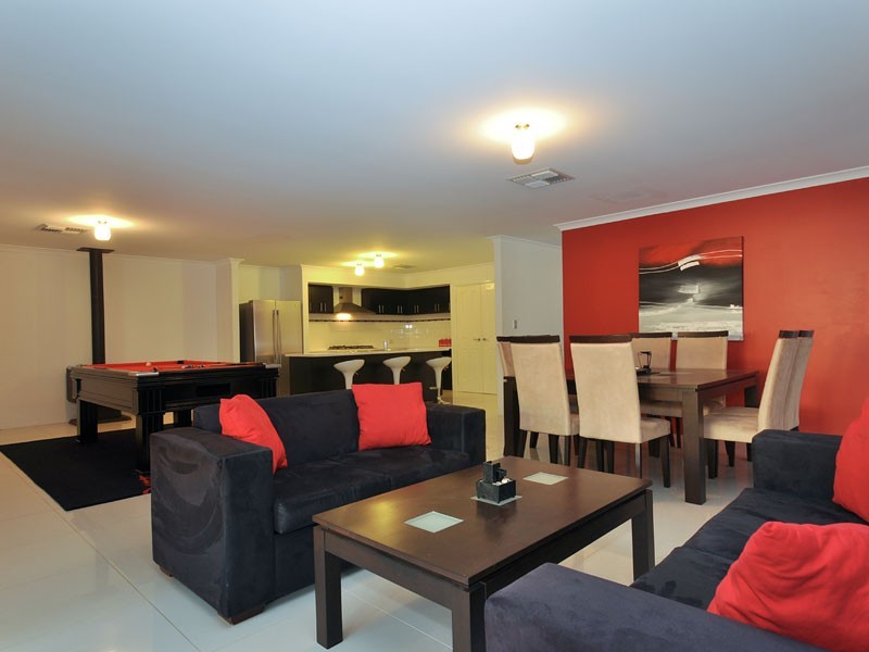 7 Havana Vista, Hocking WA 6065