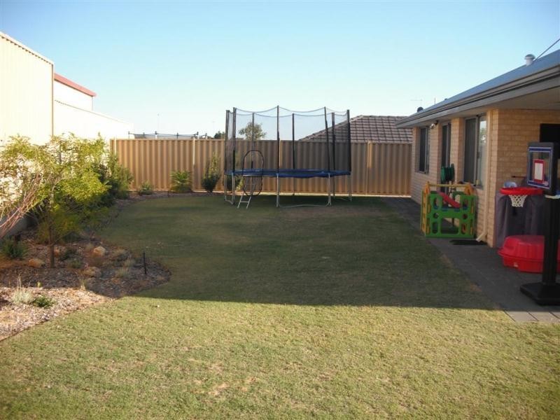 5 Beecroft Mews, Ridgewood WA 6030