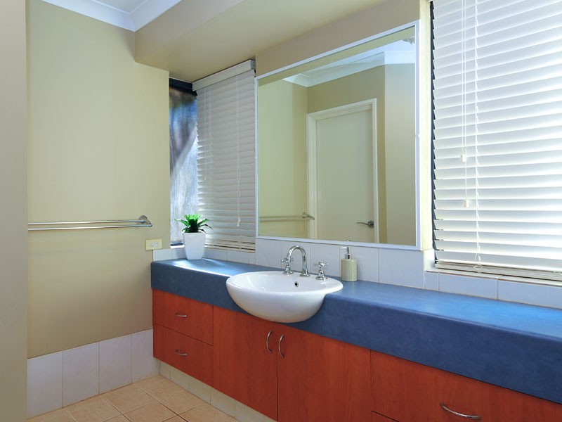 20 Edgar Crescent, Hocking WA 6065