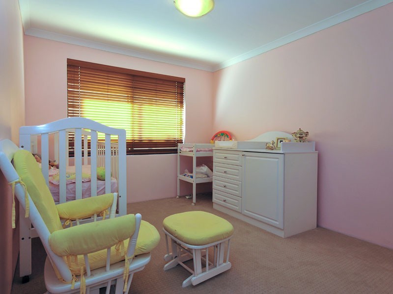 20 Edgar Crescent, Hocking WA 6065