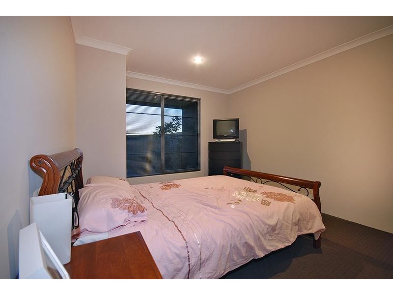 4/23 Crown Point Crescent, Butler WA 6036