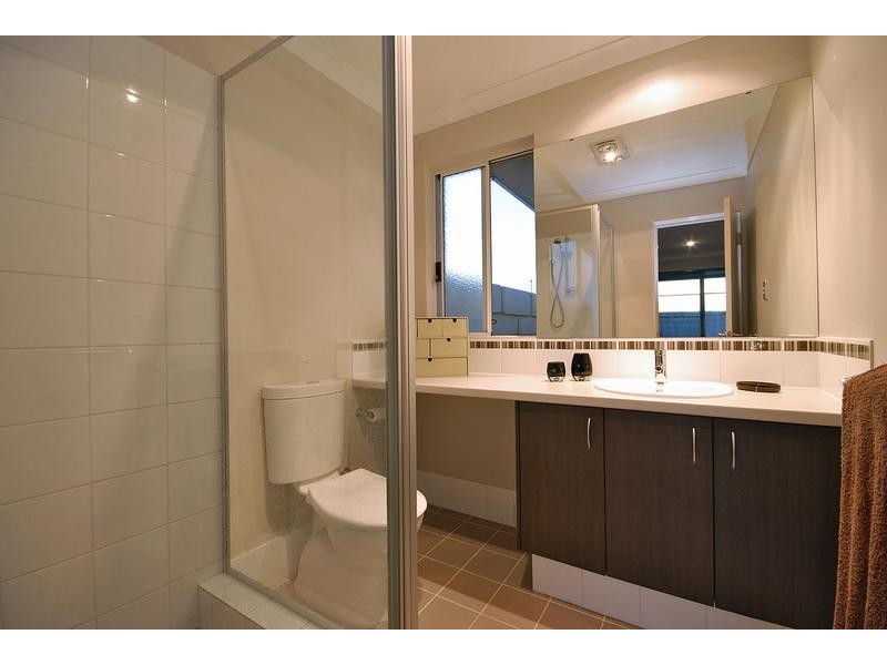 4/23 Crown Point Crescent, Butler WA 6036