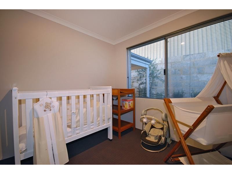 4/23 Crown Point Crescent, Butler WA 6036