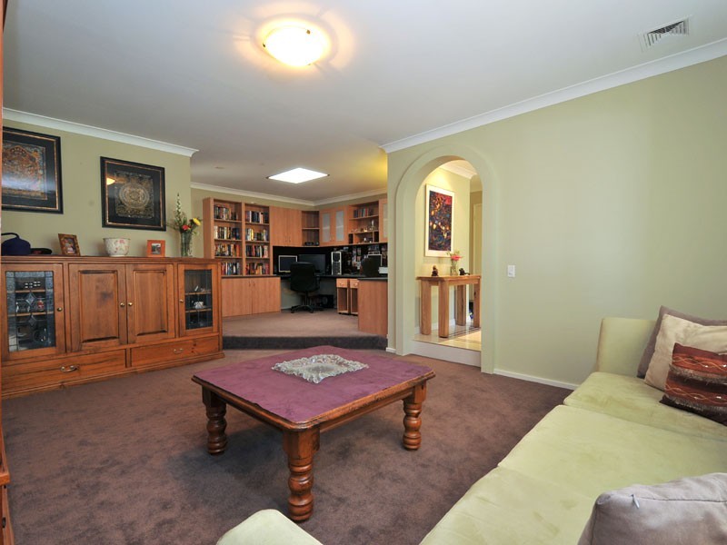 213 Edgewater Drive, Edgewater WA 6027