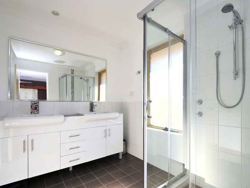 213 Edgewater Drive, Edgewater WA 6027