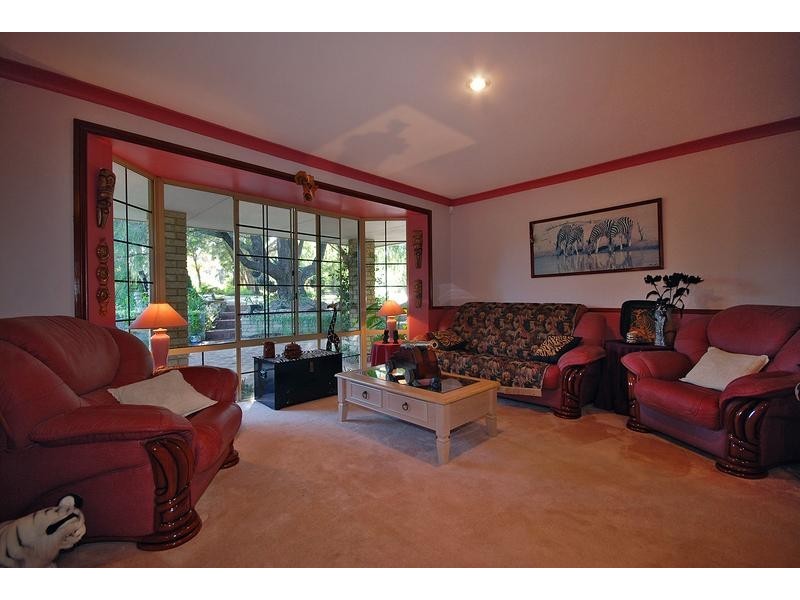 4 Springpark Trail, Carramar WA 6031