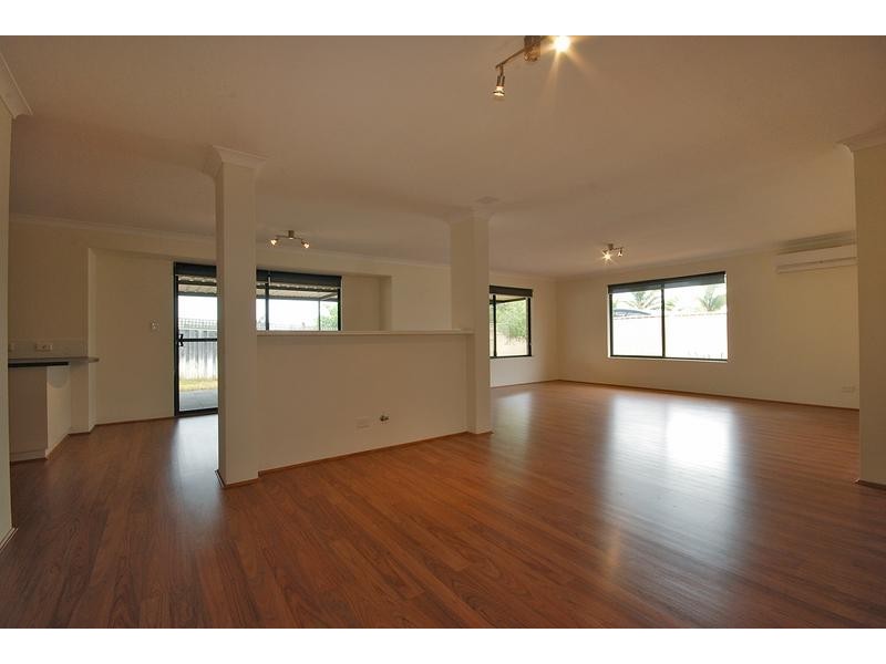 29 Salmond Turn, Wanneroo WA 6065