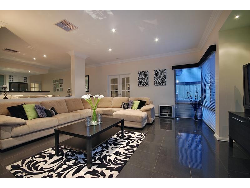 3 Apsley Bend, Tapping WA 6065
