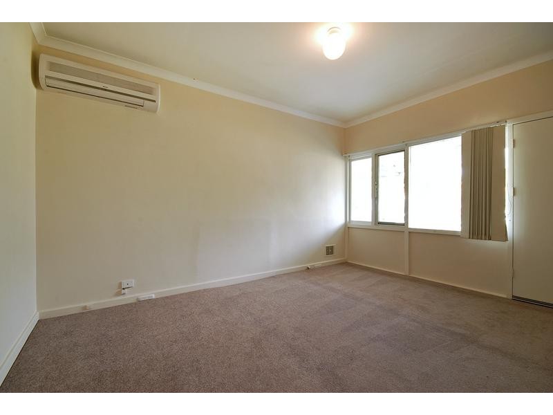 39 Ticehurst Way, Balga WA 6061