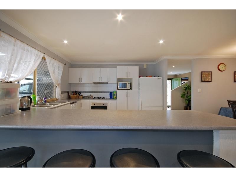 27 Joel Way, Wanneroo WA 6065