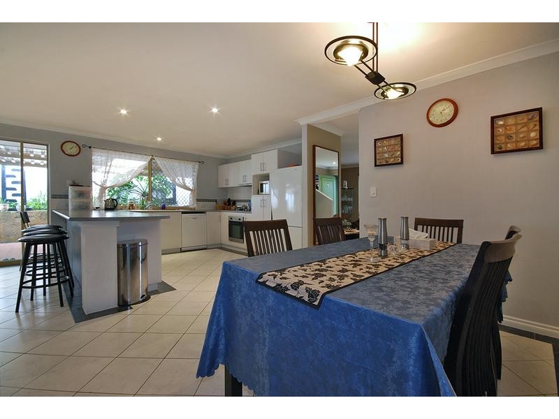 27 Joel Way, Wanneroo WA 6065