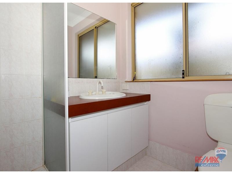 44 Innesvale Way, Carramar WA 6031