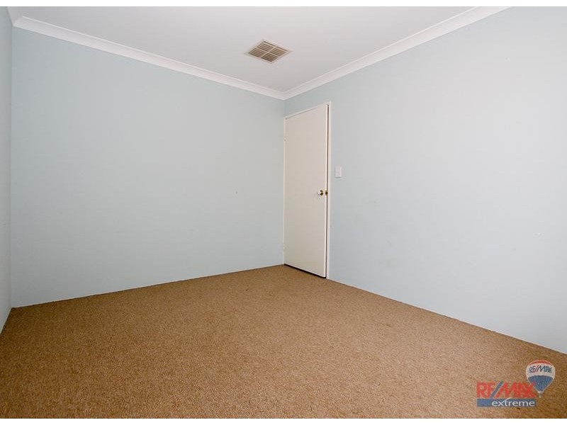 44 Innesvale Way, Carramar WA 6031