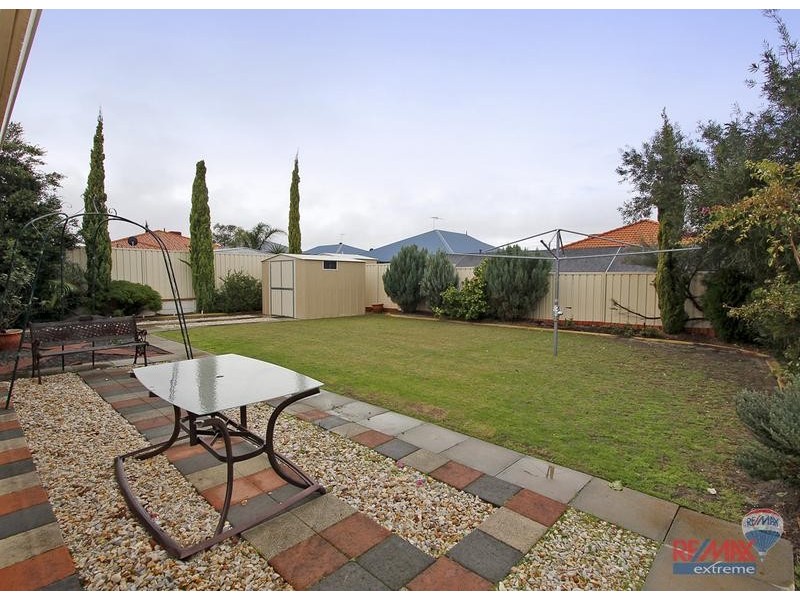 44 Innesvale Way, Carramar WA 6031