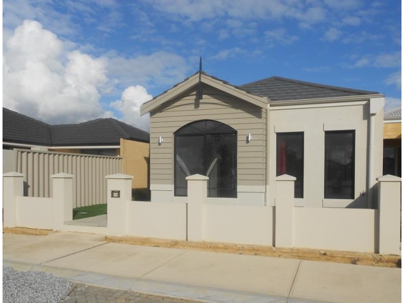 10 Larkhall Way, Butler WA 6036