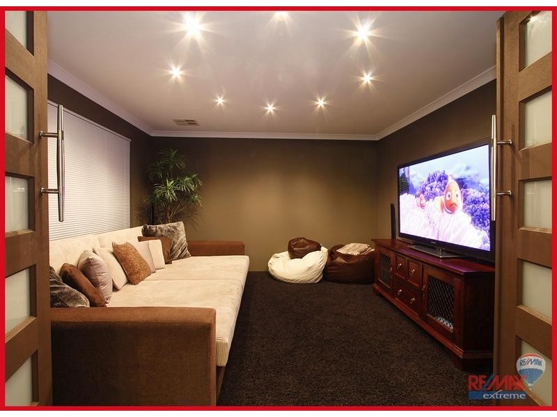 17 Rogart Bend, Butler WA 6036