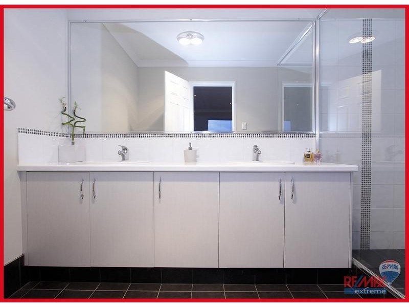 17 Rogart Bend, Butler WA 6036