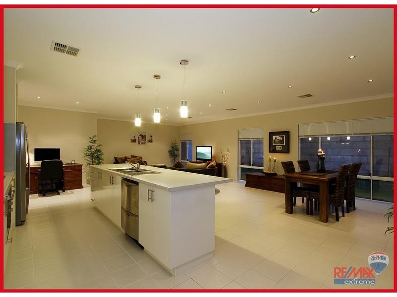 17 Rogart Bend, Butler WA 6036