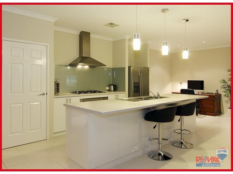 17 Rogart Bend, Butler WA 6036