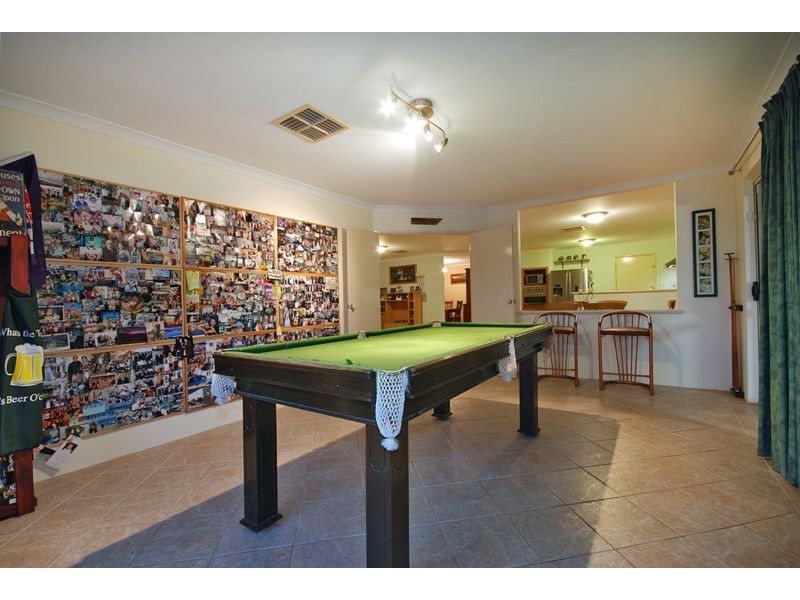 70 Dartmouth Circle, Quinns Rocks WA 6030