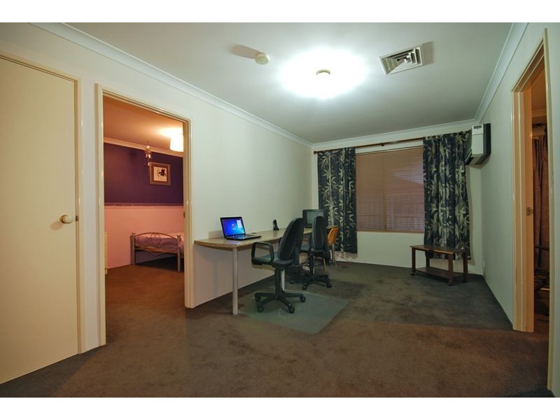 70 Dartmouth Circle, Quinns Rocks WA 6030