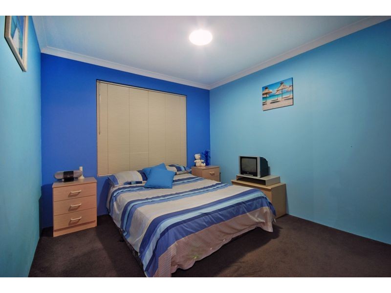 70 Dartmouth Circle, Quinns Rocks WA 6030