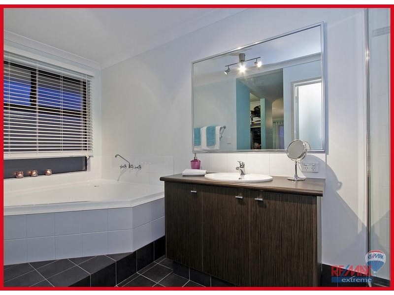 49 Tobermory Crescent, Butler WA 6036