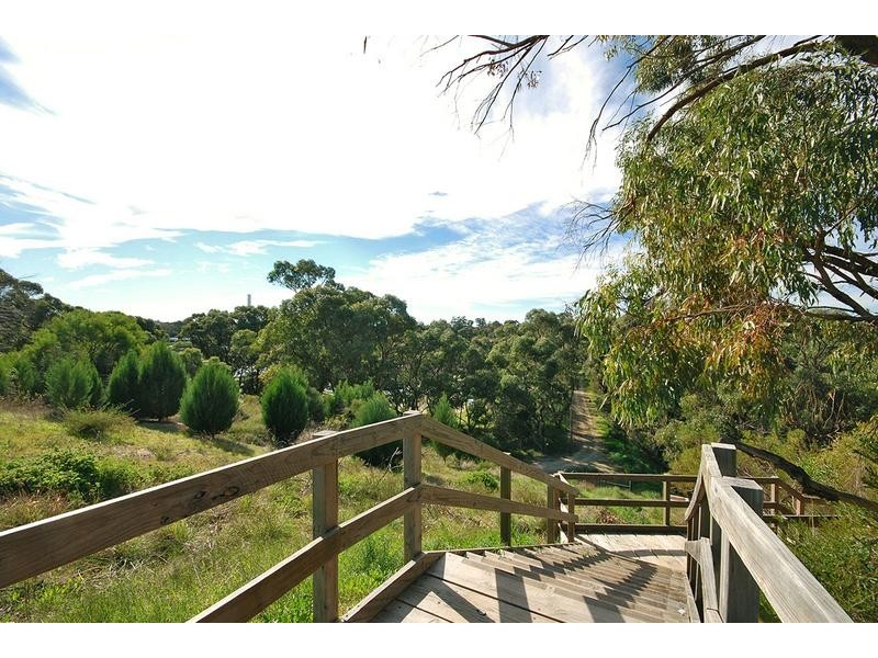 5 Addingham Court, Craigie WA 6025