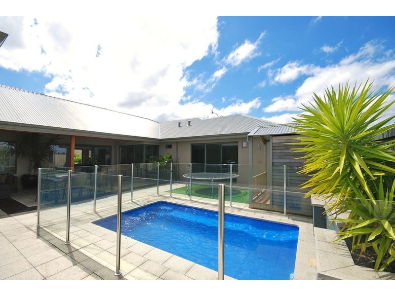 106 Waldberg Drive, Tapping WA 6065