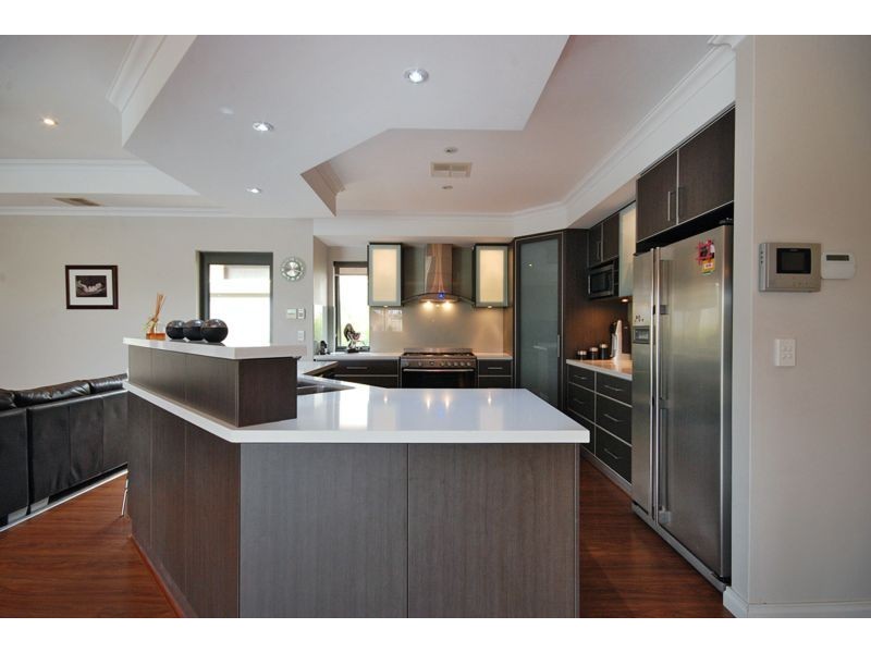 106 Waldberg Drive, Tapping WA 6065