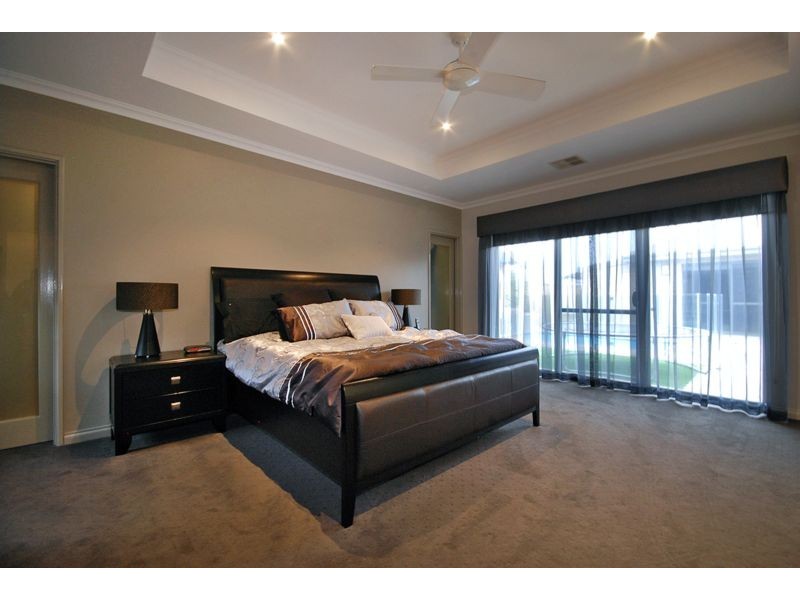 106 Waldberg Drive, Tapping WA 6065